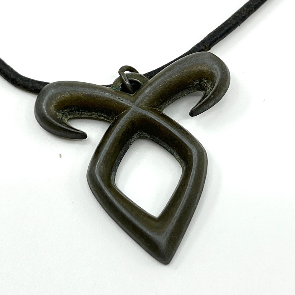 VTG The Mortal Instruments Angelic Power Rune Pendant Black Cord Necklace Retro - Picture 6 of 11
